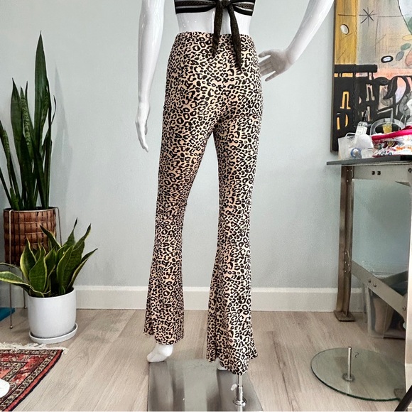NWT Nasty Gal Leopard Print Flares - Picture 9 of 14